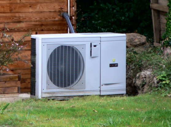 Nuisance sonore de voisinage, bruit de pompe à chaleur  